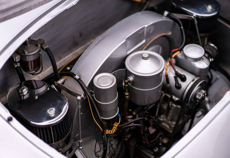 Porsche 356 Roadster Outlaw - engine