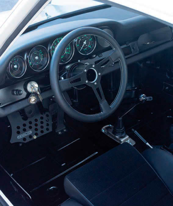 Gaspare Fasulo’s self-built 1967 Porsche 911 R tribute - interior