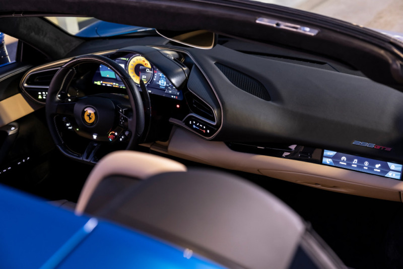 interior 2023 Ferrari 296 GTS F171