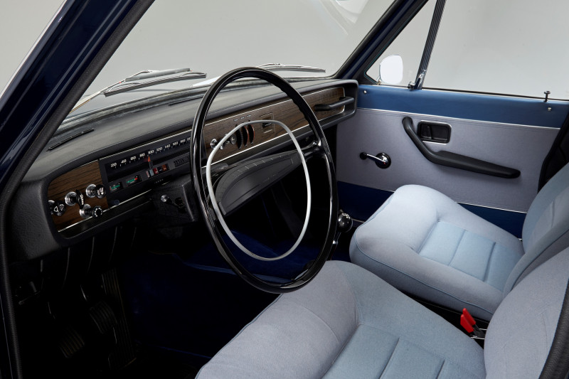 Interior Volvo 164
