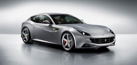 First production car to feature Apple CarPlay - Ferrari FF 2014