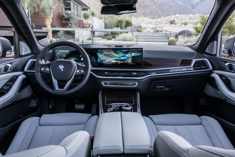 2024 BMW X5 xDrive50e M Sport G05 LCI - interior