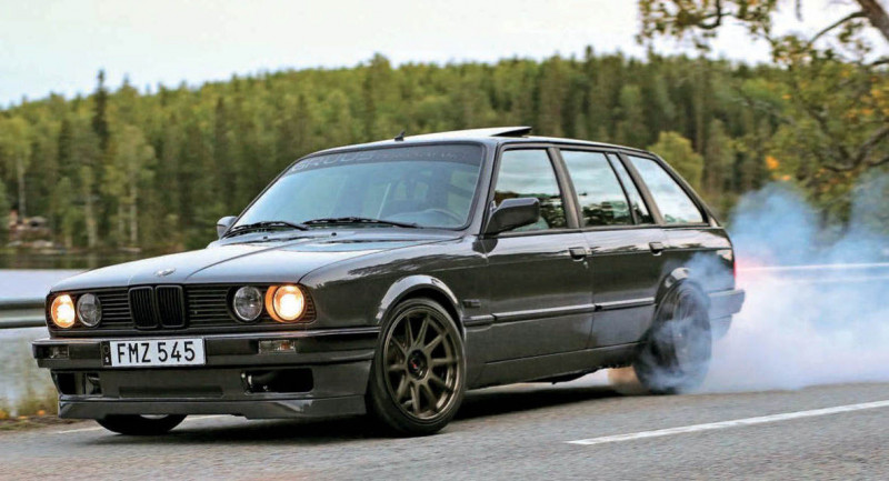 Monstrous 672whp turbo BMW Touring E30