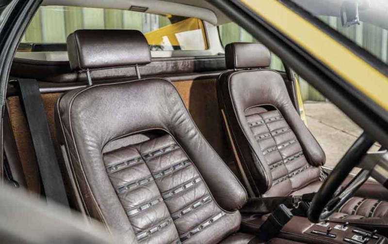 1977 Ferrari 512BB - interior front seats