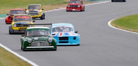 Castrol supports fastest Minis