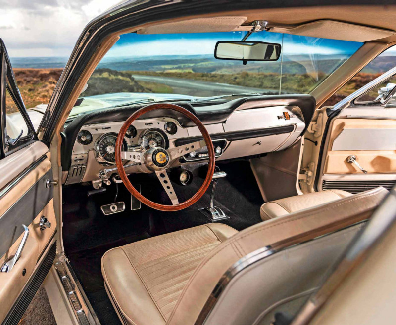 1967 Shelby GT500 - interior
