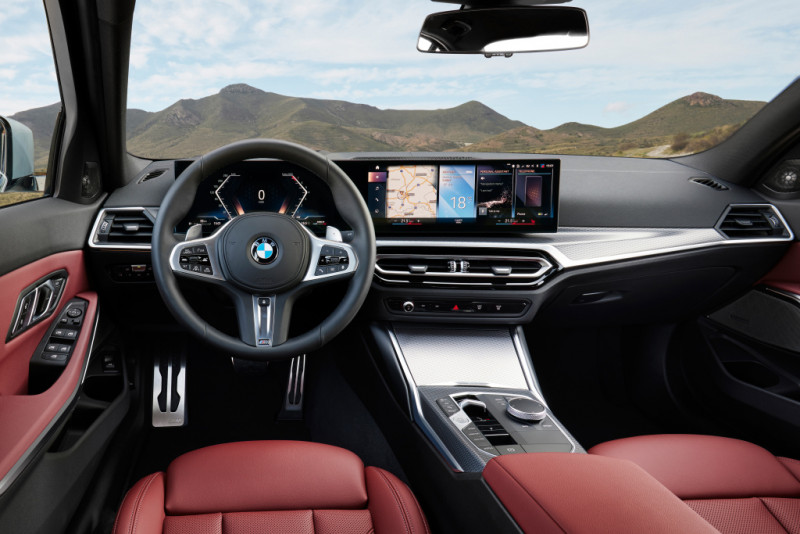 Facelifted 2023 BMW 3 Series G20 - interior