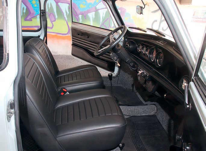 1970 Innocenti Mini Cooper Mk3 - interior