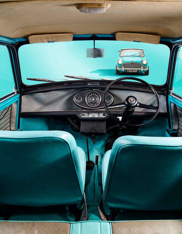 1963 Austin Mini Cooper - interior