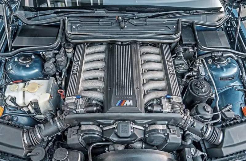 1993 BMW 850CSi E31 - M70 engine