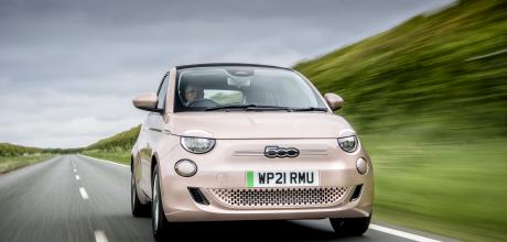 2022 Fiat 500 Electric Convertible 332 - New battery-powered soft top on test