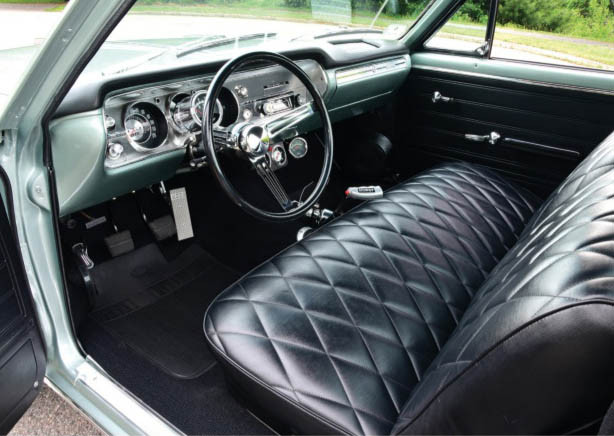 477 bhp 1965 Chevrolet El Camino - INTERIOR