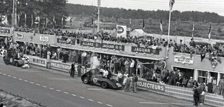 Jaguar retires from Le Mans 24 Hours race, June 14-15 1952