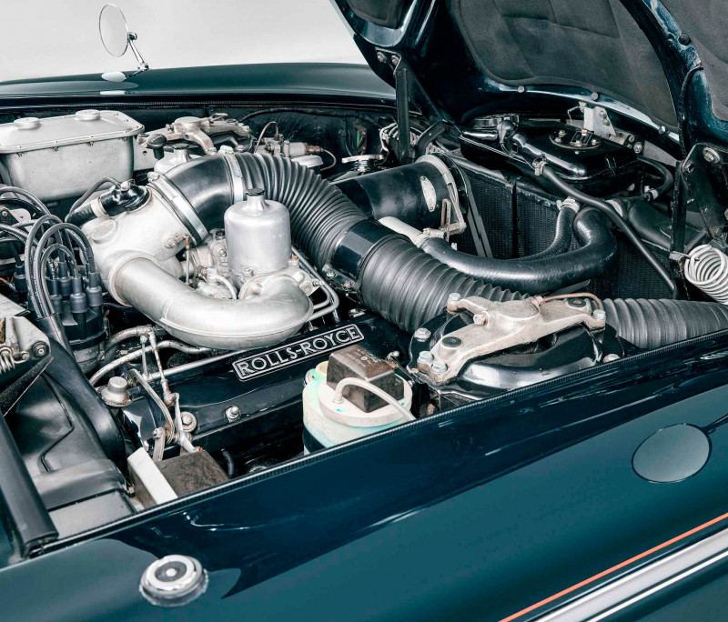 1967 Rolls-Royce Silver Shadow - engine V8