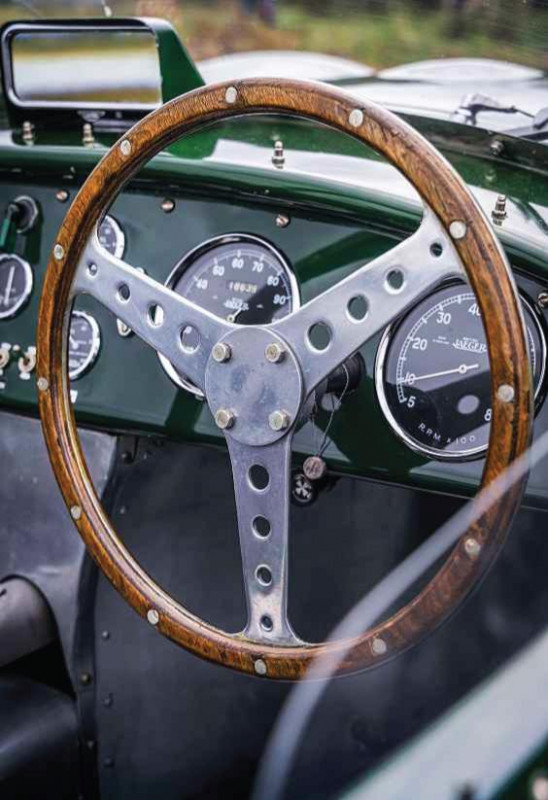 1955 Tojeiro-MG by Corsica - dashboard