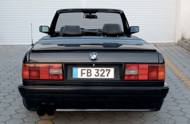 3.0-litre straight-six S50B30 engined BMW E30 Cabriolet