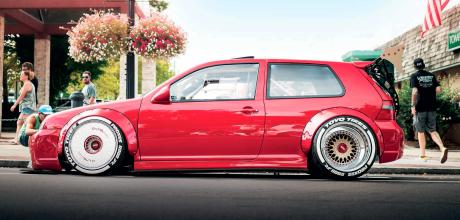 Bi-turbo Volkswagen Golf R32 Mk4 with all the show and plenty of go!