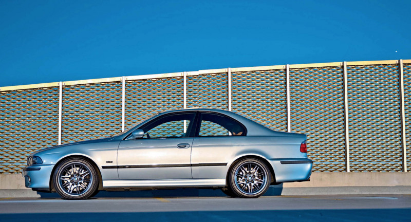 BMW E39 Coupe render
