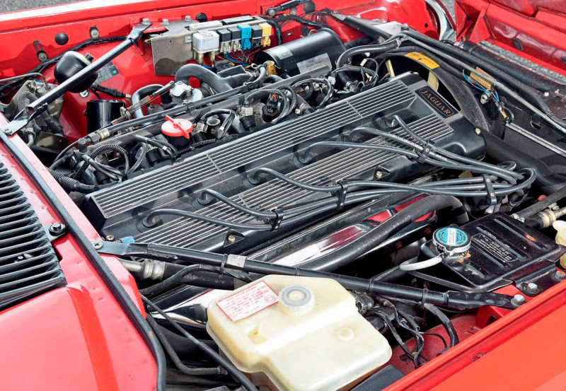 1987 Jaguar XJ-S 3.6 Coupe Automatic - engine