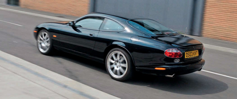 2004 Jaguar XKR 4.2 X100
